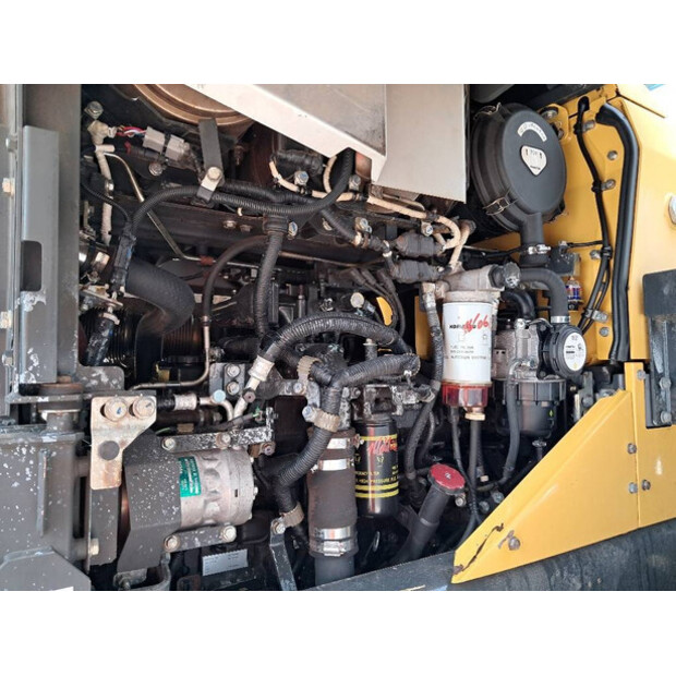 2019 Komatsu WA320-8-48958699