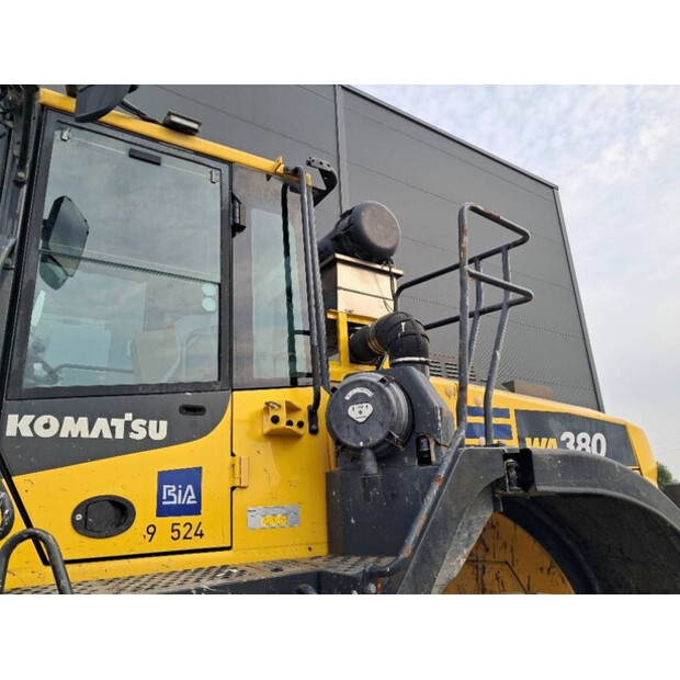 2018 Komatsu WA380-8-48958800