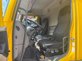 2017-daf-fa-lf-230-1483579-48958839