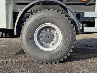 2025-iveco-eurocargo-150-48958871