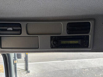 2011-mercedes-benz-axor-1829-1483593-48959167