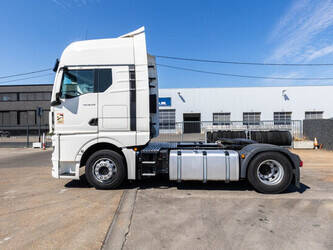 2022-man-tgx-18-510-1483597-48959294