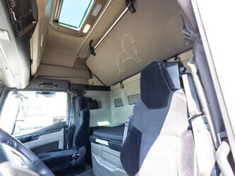 2022-man-tgx-18-510-1483597-48959297