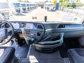 2022-man-tgx-18-510-1483597-48959304