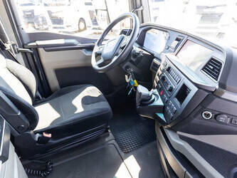 2022-man-tgx-18-510-1483597-48959308