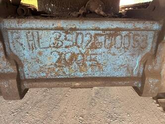 2005-fuchs-350-48959816