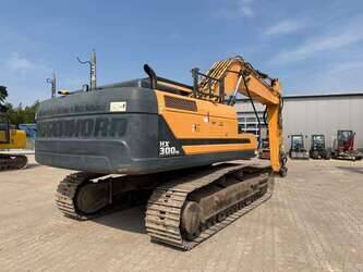 hyundai-hx300nl-48959878