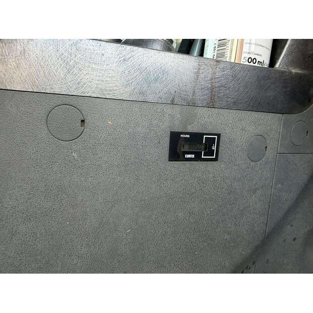 Hyundai HX300NL-48959881