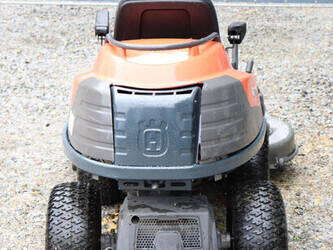 2014-husqvarna-r422ts-48961793