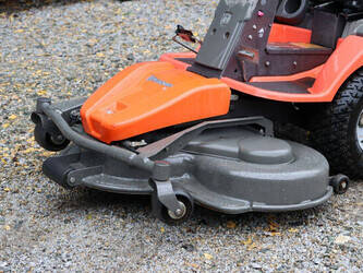 2014-husqvarna-r422ts-48961798