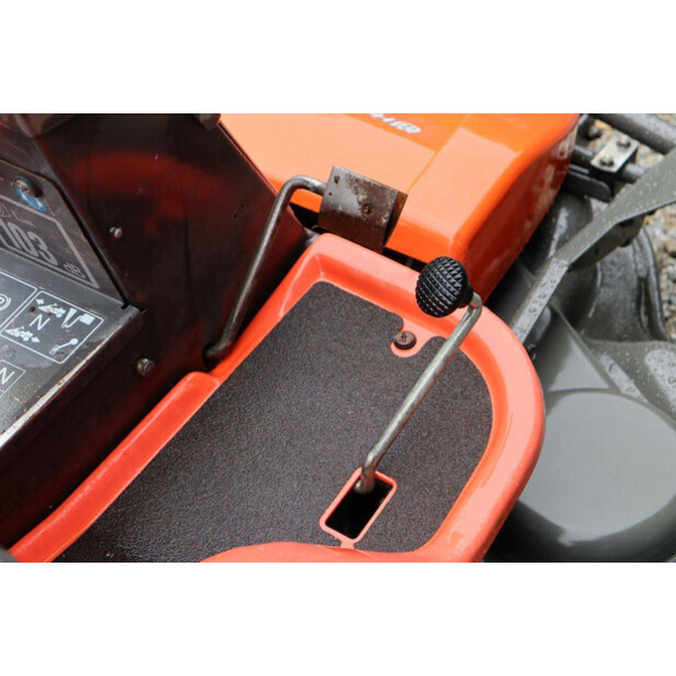 2014 Husqvarna R422TS-48961818