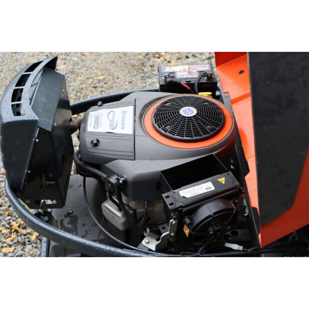 2014 Husqvarna R422TS-48961823