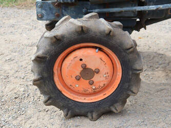 kubota-b7000-1483687-48962353