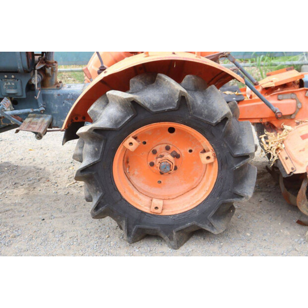 كوبوتا B7000-48962354
