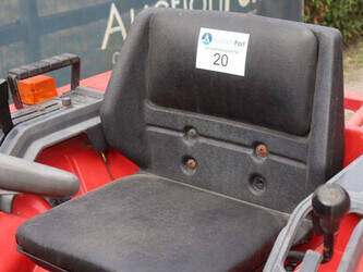 mitsubishi-mt16-1483688-48962394