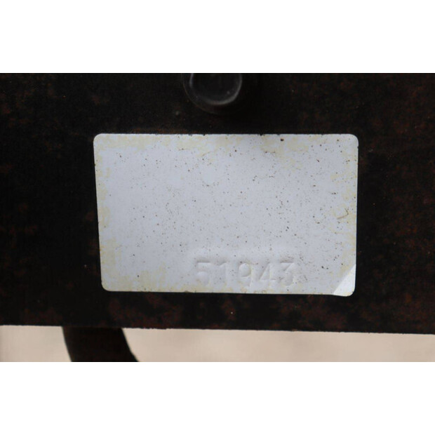 MITSUBISHI MT16-48962404