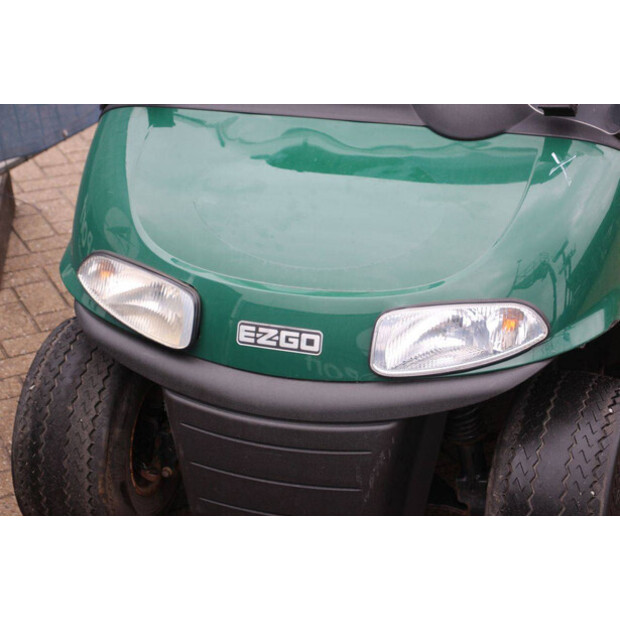 2019 EZ-GO RXV-48963463