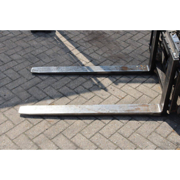 2016 Jungheinrich EFG215-48963683