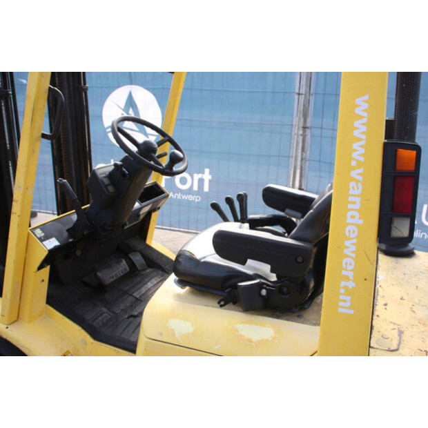 2004 Hyster H3.00XM-48963826