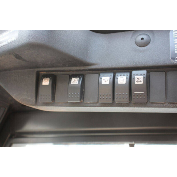 2013 ليندي H25D-02-48963926