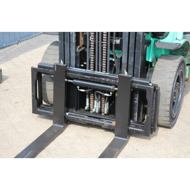 2013 MITSUBISHI FG25N-48963942