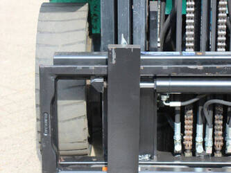 2013-mitsubishi-fg25n-1483743-48963943