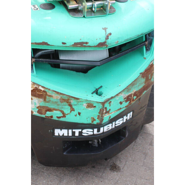 2013 MITSUBISHI FG25N-48963951