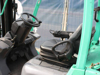 2012-mitsubishi-fg25n-1483744-48963988