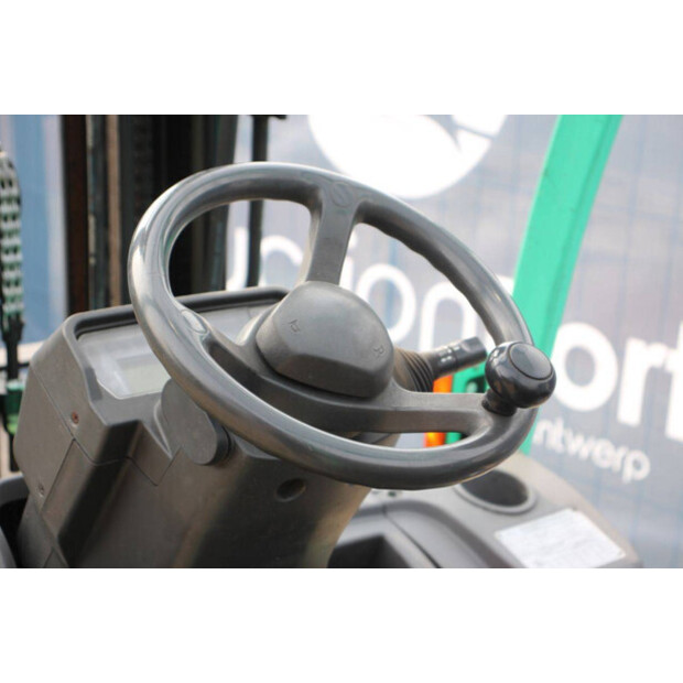 2012 MITSUBISHI FG25N-48963990