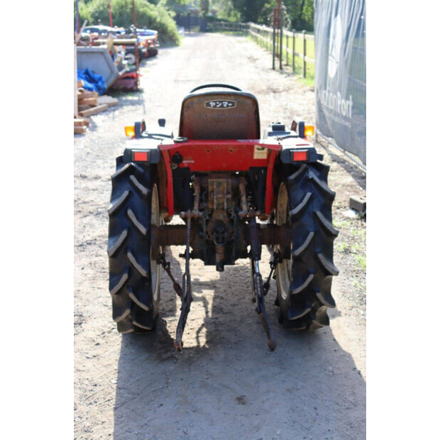 YANMAR F-200-48964267
