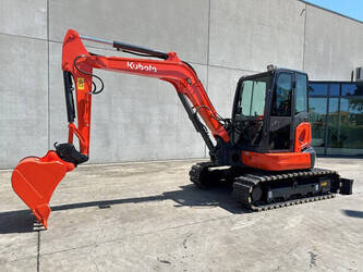 صورة ل حفارات مجنزرة 2015 كوبوتا KX155-5