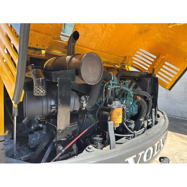 2014 فولفو EC55B-48965180
