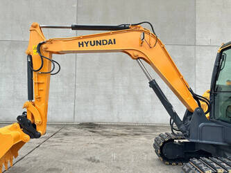 2016-hyundai-r60vs-1483789-48965228