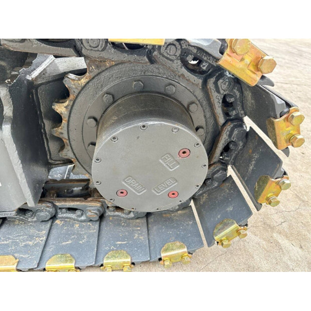 2016 هيونداي R60VS-48965236
