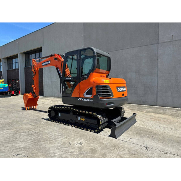 2018 دووسان DX55-9C-48965290