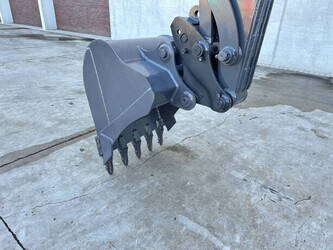 2013-volvo-ec60c-1483795-48965463