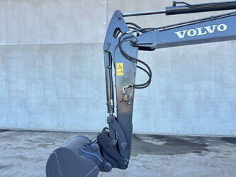 2013-volvo-ec60c-1483795-48965466