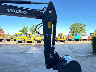 2013-volvo-ec60c-1483795-48965467