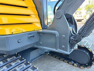 2013-volvo-ec60c-1483795-48965470