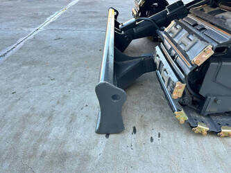 2013-volvo-ec60c-1483795-48965477