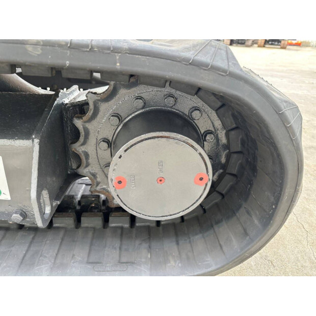 2010 كوماتسو PC40MR-2-48965561