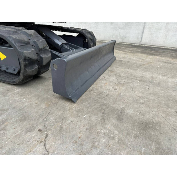 2010 كوماتسو PC40MR-2-48965564