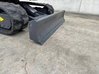 2010-komatsu-pc40mr-2-1483797-48965564