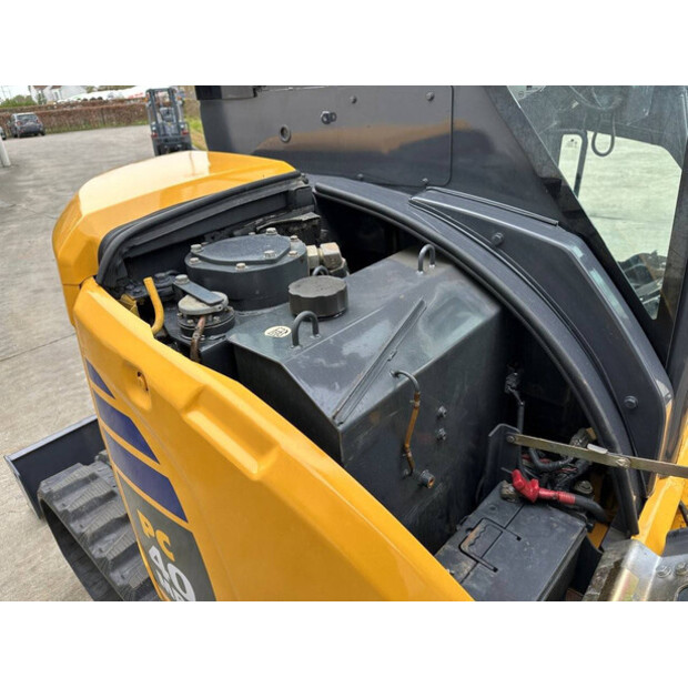 2010 كوماتسو PC40MR-2-48965571