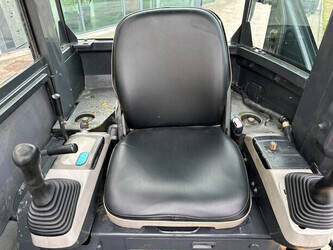 2010-komatsu-pc40mr-2-1483797-48965579