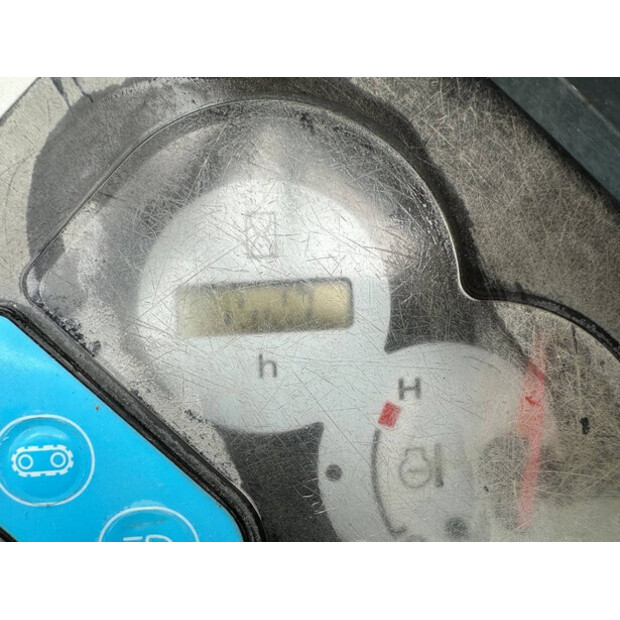 2010 كوماتسو PC40MR-2-48965580