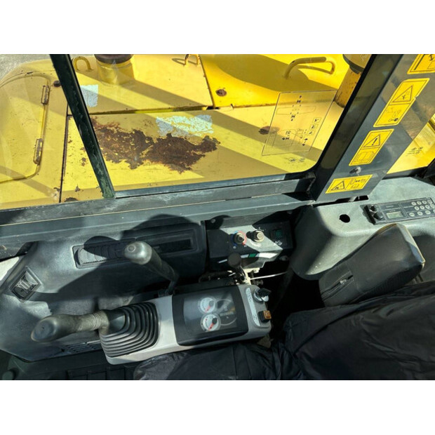 2016 Komatsu PC56-7-48965616
