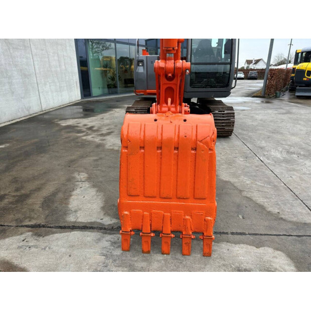 2016 Hitachi ZX70-48965632