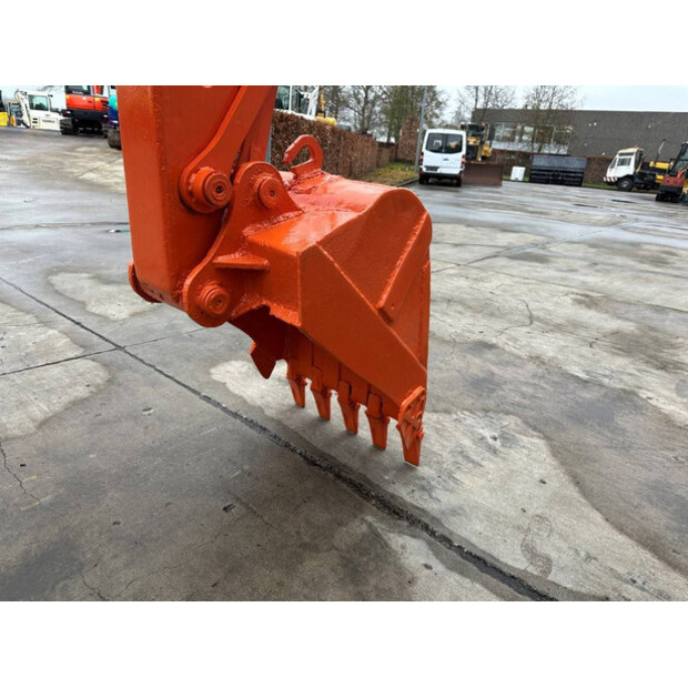 2016 Hitachi ZX70-48965633
