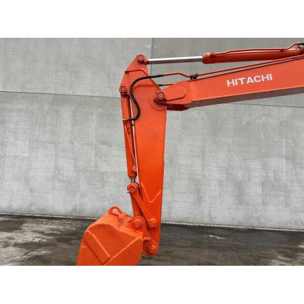 2016 Hitachi ZX70-48965634